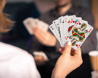 Spielkarten Doppelrommé (Leinenqualität, in Stülpschachtel)